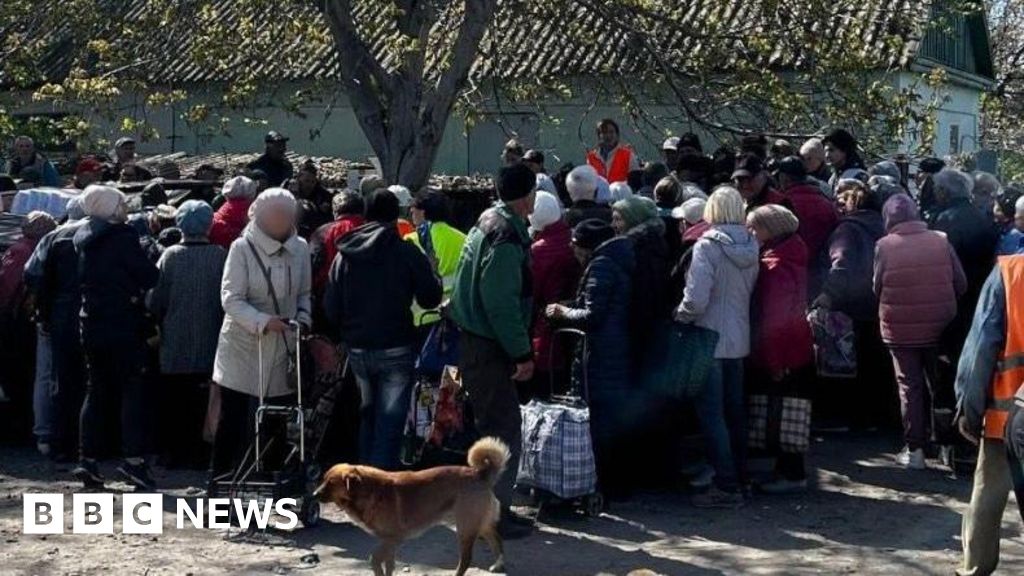 Kalmak ya da 'Ölüm Yolu'nu riske atmak için - ön cephedeki şehirde mahsur kalan Ukraynalı siviller